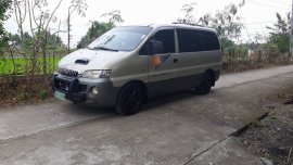 2001 Hyundai Starex SVX MT White Van For Sale 