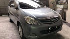 Toyota Innova Gas G AT 2009 Gray SUV For Sale 