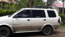 2003 Isuzu Crosswind WHITE FOR SALE