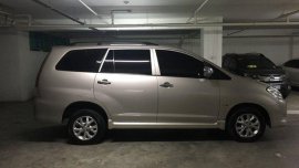 Well-kept Toyota Innova 2010 for sale