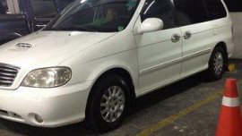 Well-kept Kia Sedona 2002 for sale