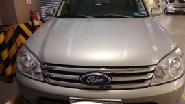 Ford Escape xlt 2010 FOR SALE