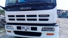For sale 2013 Isuzu Cargo Giga wing van