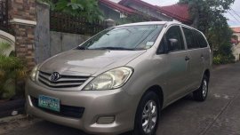 Well-kept Toyota Innova 2011 for sale