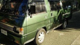 Mitsubishi L300 van 1990 model FOR SALE