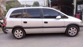 Well-kept Chevrolet Zafira 2003 for sale