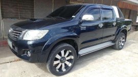 2012 Toyota Hilux 4x4 CRDI Top-of-the-line FOR SALE
