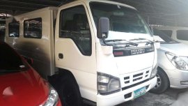 FOR SALE 2015 Isuzu Nhr