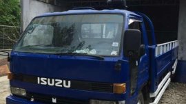 Isuzu Elf 4HF1 16ft 2004 MT Blue Truck For Sale 