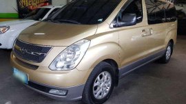 2011 Hyundai Grand Starex Gold AT Golden For Sale 
