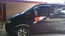 Hyundai Starex 2008 MT Black Van For Sale 