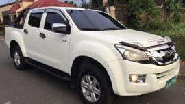 Isuzu Dmax LS MT 2014 White Pickup For Sale 