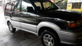 Toyota Revo SR 2000mdl manual gas FOR SALE