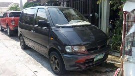 Nissan Serena 1993 AT Black Van For Sale 