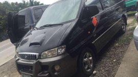 Hyundai Starex 2002 AT Black Van For Sale 