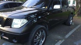 2009 Nissan Navara LE 4x2 2.5 AT Black For Sale 