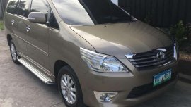Super Fresh 2013 TOYOTA Innova G 25 Diesel MAnual FOR SALE