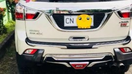 Isuzu MUX 2015 FOR SALE