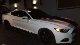 Ford Mustang 2.3 Ecoboost 2015 White For Sale 