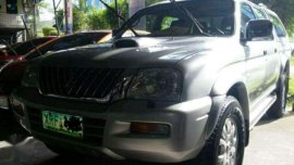 Mitsubishi Strada pick up 2004 FOR SALE