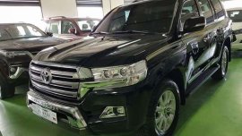 FOR SALE 2018 TOYOTA Land Cruiser 200 Full Option And Standard