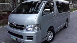 2007 Toyota Hiace Grandia GL Diesel MT FOR SALE