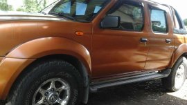 Nissan Frontier 4x4 2003 MT Orange For Sale 