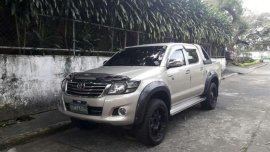 For sale 2012 TOYOTA Hilux G 4x2 MT diesel