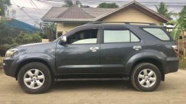 FOR SALE Toyota Fortuner 2009