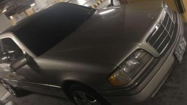 FOR SALE Mercedes Benz w202 c220 1995
