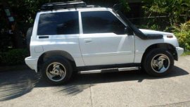 Suzuki Escudo 1.3 2008 MT White For Sale 
