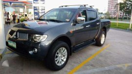 Mitsubishi Strada 2009 for sale