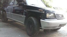 1995 Suzuki Vitara 4x4 manual gas FOR SALE