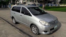 2012 Toyota Innova E 2.5 MT Silver For Sale 
