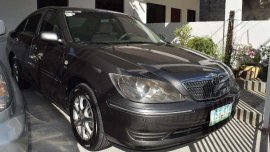 Toyota Camry 2004 2.4 E AT Brown Sedan For Sale 