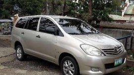 Toyota Innova E 2011 DIESEL Silver For Sale 