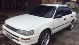 Toyota Corolla XE 1996 MT White Sedan For Sale 