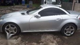 2006 Mercedes-Benz SLK350 2 door Hard top convertible