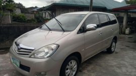 Toyota Innova g manual  2009 model FOR SALE