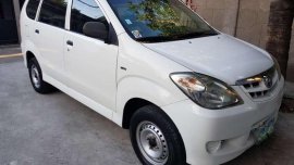 Toyota Avanza J 2009 MT White SUV For Sale 