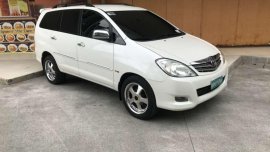 2012 Toyota Innova V AT White SUV For Sale 