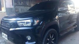Rush sale Toyota Hilux 4x2 matic 2015