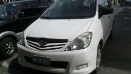 Toyota Innova 2010 J for sale