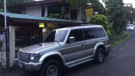 Mitsubishi Pajero Exceed 2.5 4x4 1990 Silver For Sale 