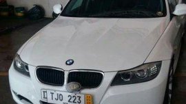 Well-kept BMW 318i 2011 for sale