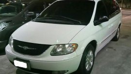 Well-kept Chrysler Town and Country 2003 for sale