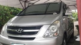 Hyundai Grand Starex Gold VGT 2009 Matic For Sale 