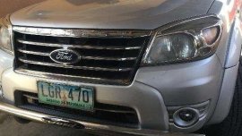 Ford Everest 4x2 2010 Silver MT for sale