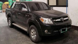 2005 Toyota Hilux G Gas Black For Sale 
