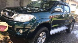 Toyota Hilux 2010 G 4x2 MT Green For Sale 